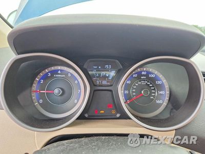 Zdjęcie 9 z 12 samochodu: 2016 HYUNDAI ELANTRA VALUE EDITION VIN:KMHDH4AE2GU584329 - miniatura