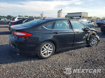 Trzecie zdjęcie samochodu z tyłu: 2016 FORD FUSION SE VIN:3FA6P0H70GR366421 - miniatura