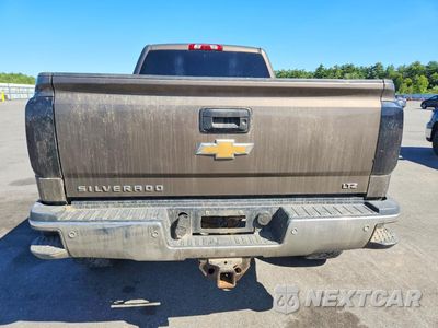 Zdjęcie 6 z 13 samochodu: 2015 CHEVROLET SILVERADO K3500 LTZ VIN:1GC4K0E80FF165000 - miniatura