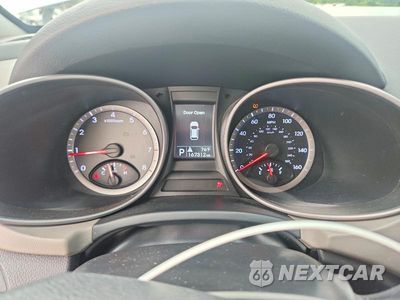 Zdjęcie 9 z 14 samochodu: 2016 HYUNDAI SANTA FE SPORT 2.4L VIN:5XYZU3LB3GG314823 - miniatura
