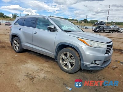 Czwarte zdjęcie samochodu z boku: 2014 TOYOTA HIGHLANDER LIMITED VIN:5TDDKRFH9ES059274 - miniatura