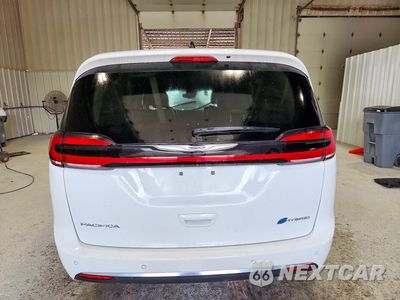 Zdjęcie 6 z 14 samochodu: 2023 CHRYSLER PACIFICA HYBRID TOURING L VIN:2C4RC1L72PR527230 - miniatura