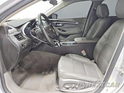 Zdjęcie 7 z 13 samochodu: 2018 CHEVROLET IMPALA LT VIN:1G1105SA9JU130157 - miniatura