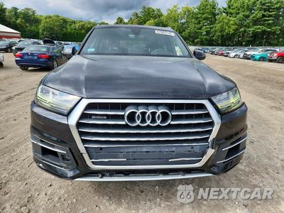 Piąte zdjęcie samochodu w środku: 2017 AUDI Q7 PREMIUM PLUS VIN:WA1LAAF70HD059472 - miniatura