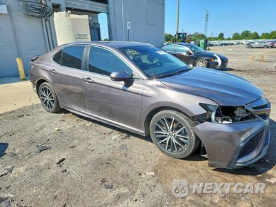 Czwarte zdjęcie samochodu z boku: 2021 TOYOTA CAMRY SE VIN:4T1G11AK2MU612020 - miniatura