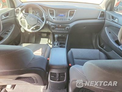 Zdjęcie 8 z 12 samochodu: 2017 HYUNDAI TUCSON SPORT VIN:KM8J3CA27HU420853 - miniatura