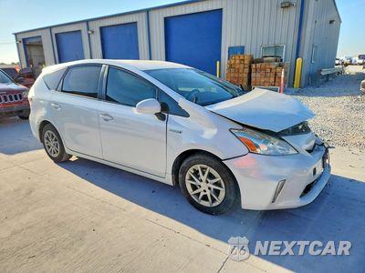 Czwarte zdjęcie samochodu z boku: 2014 TOYOTA PRIUS V THREE VIN:JTDZN3EU8E3345787 - miniatura