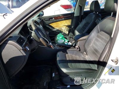 Zdjęcie 7 z 12 samochodu: 2013 VOLKSWAGEN PASSAT SEL VIN:1VWCN7A35DC045632 - miniatura