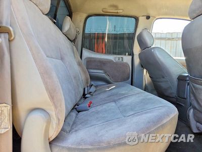 Zdjęcie 10 z 12 samochodu: 2004 TOYOTA TACOMA PRERUNNER VIN:5TEGM92N44Z458470 - miniatura
