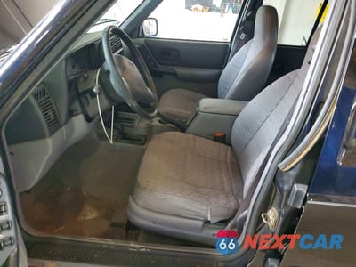 Zdjęcie 7 z 13 samochodu: 1998 JEEP CHEROKEE SPORT VIN:1J4FJ68S1WL252714 - miniatura