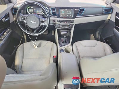 Zdjęcie 8 z 12 samochodu: 2019 KIA NIRO EX VIN:KNDCD3LD0K5234369 - miniatura
