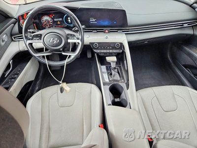 Zdjęcie 8 z 12 samochodu: 2023 HYUNDAI ELANTRA LIMITED VIN:KMHLP4AGXPU496970 - miniatura