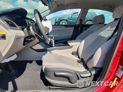 Zdjęcie 7 z 12 samochodu: 2016 HYUNDAI SONATA SE VIN:5NPE24AF2GH289714 - miniatura