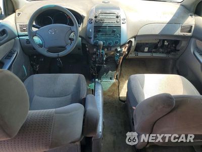 Zdjęcie 8 z 13 samochodu: 2008 TOYOTA SIENNA LE 8-PASSENGER VIN:5TDZK23C88S223799 - miniatura