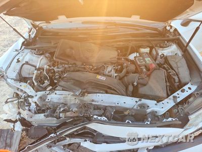 Zdjęcie 11 z 12 samochodu: 2018 TOYOTA CAMRY SE VIN:4T1B11HK1JU070646 - miniatura