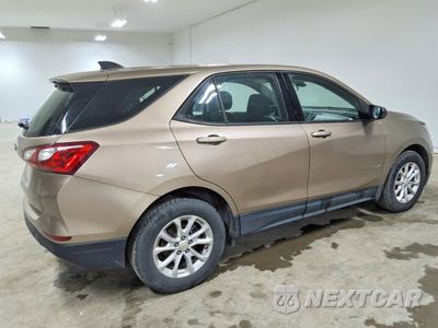 Trzecie zdjęcie samochodu z tyłu: 2019 CHEVROLET EQUINOX LS VIN:2GNAXHEV6K6244921 - miniatura