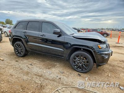 Czwarte zdjęcie samochodu z boku: 2021 JEEP GRAND CHEROKEE LAREDO VIN:1C4RJFAG8MC514489 - miniatura