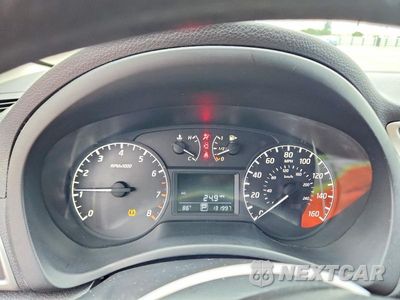 Zdjęcie 9 z 12 samochodu: 2016 NISSAN SENTRA S VIN:3N1AB7AP1GY217708 - miniatura