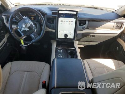 Zdjęcie 8 z 14 samochodu: 2023 FORD EXPEDITION PLATINUM VIN:1FMJU1M83PEA32769 - miniatura