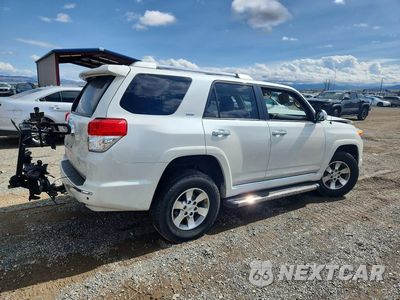 Trzecie zdjęcie samochodu z tyłu: 2013 TOYOTA 4RUNNER SR5 VIN:JTEBU5JR3D5143813 - miniatura