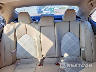 Zdjęcie 10 z 14 samochodu: 2019 TOYOTA CAMRY HYBRID XLE VIN:4T1B21HK5KU518966 - miniatura