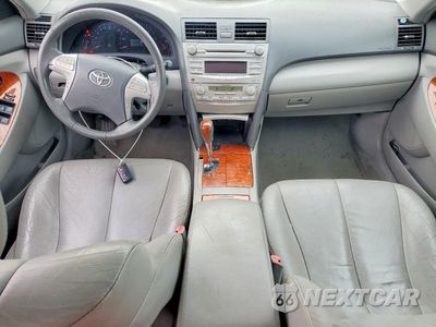 Zdjęcie 8 z 12 samochodu: 2011 TOYOTA CAMRY XLE VIN:4T1BF3EK3BU627611 - miniatura