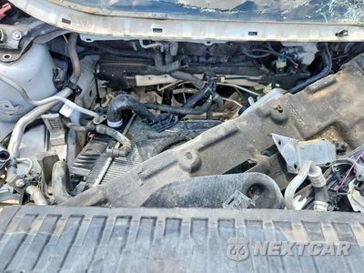 Zdjęcie 12 z 13 samochodu: 2018 FORD ESCAPE SE VIN:1FMCU0GD6JUC13373 - miniatura