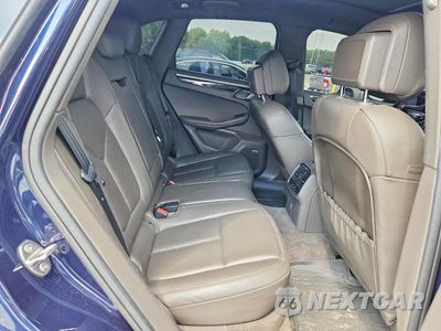 Zdjęcie 11 z 13 samochodu: 2018 PORSCHE MACAN VIN:WP1AA2A5XJLB10091 - miniatura