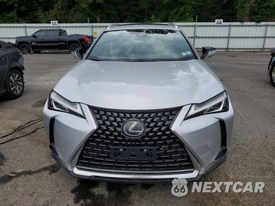 Piąte zdjęcie samochodu w środku: 2020 LEXUS UX 200 VIN:JTHP3JBH5L2022842 - miniatura