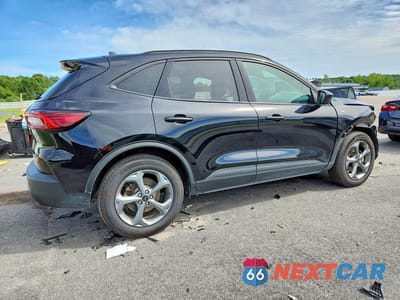 Trzecie zdjęcie samochodu z tyłu: 2025 FORD ESCAPE ST LINE SELECT VIN:1FMCU9NA0SUB34148 - miniatura