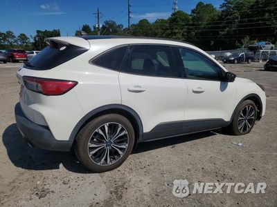 Trzecie zdjęcie samochodu z tyłu: 2022 FORD ESCAPE SE VIN:1FMCU0G65NUA30246 - miniatura