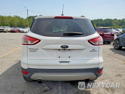 Zdjęcie 6 z 13 samochodu: 2016 FORD ESCAPE SE VIN:1FMCU0GX5GUB13395 - miniatura