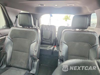 Zdjęcie 10 z 14 samochodu: 2018 FORD EXPLORER XLT VIN:1FM5K8D83JGB05330 - miniatura