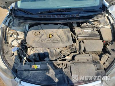 Zdjęcie 11 z 12 samochodu: 2016 HYUNDAI ELANTRA SE VIN:5NPDH4AE0GH695427 - miniatura