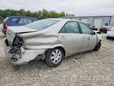 Trzecie zdjęcie samochodu z tyłu: 2003 TOYOTA CAMRY LE VIN:4T1BE32K63U764762 - miniatura