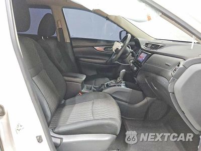 Zdjęcie 14 z 14 samochodu: 2020 NISSAN ROGUE S VIN:5N1AT2MT9LC809541 - miniatura
