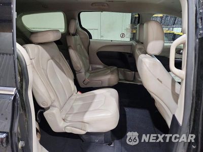 Zdjęcie 11 z 14 samochodu: 2021 CHRYSLER VOYAGER LXI VIN:2C4RC1DG5MR570678 - miniatura