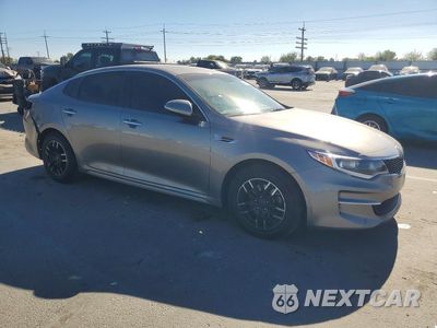 Czwarte zdjęcie samochodu z boku: 2018 KIA OPTIMA LX VIN:5XXGT4L33JG204231 - miniatura