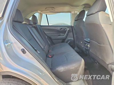 Zdjęcie 11 z 13 samochodu: 2024 TOYOTA RAV4 LE VIN:2T3H1RFV4RW336038 - miniatura