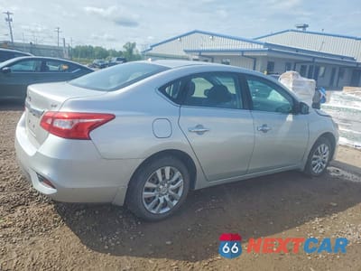 Trzecie zdjęcie samochodu z tyłu: 2018 NISSAN SENTRA SV VIN:3N1AB7AP2JL621704 - miniatura