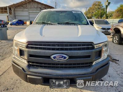 Piąte zdjęcie samochodu w środku: 2018 FORD F150 SUPERCREW VIN:1FTEW1CP4JKC88811 - miniatura