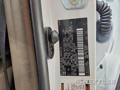 Zdjęcie 13 z 13 samochodu: 2010 LEXUS GX 460 VIN:JTJBM7FX4A5002491 - miniatura