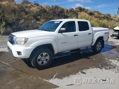 2015 TOYOTA TACOMA V6 3TMLU4EN8FM194621 - główne zdjęcie licytacji z USA - miniatura