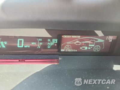 Zdjęcie 9 z 12 samochodu: 2010 TOYOTA PRIUS II VIN:JTDKN3DUXA1152937 - miniatura