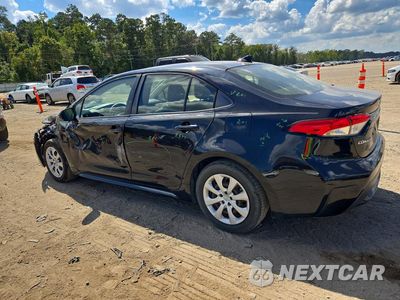 Drugie zdjęcie samochodu z przodu: 2021 TOYOTA COROLLA LE VIN:JTDEPMAE4MJ172471 - miniatura