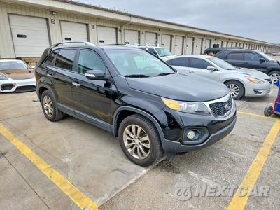 Czwarte zdjęcie samochodu z boku: 2011 KIA SORENTO EX VIN:5XYKU4A24BG126380 - miniatura