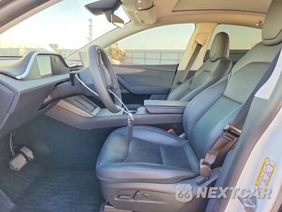 Zdjęcie 7 z 12 samochodu: 2026 TESLA MODEL Y VIN:7SAYGDEE1TF563979 - miniatura