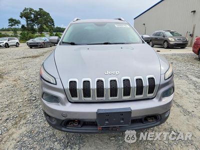 Piąte zdjęcie samochodu w środku: 2014 JEEP CHEROKEE LATITUDE VIN:1C4PJMCS2EW318156 - miniatura