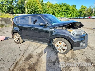 Czwarte zdjęcie samochodu z boku: 2017 KIA SOUL BASE VIN:KNDJN2A21H7468582 - miniatura