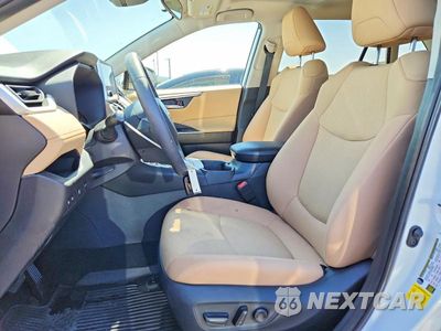 Zdjęcie 7 z 14 samochodu: 2025 TOYOTA RAV4 XLE VIN:2T3W1RFV8SW414642 - miniatura